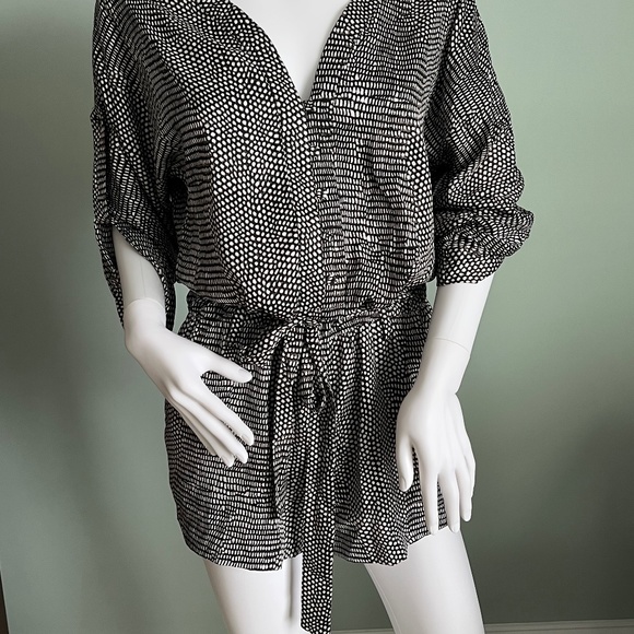 BCBG MaxAzria Black/White Polkadot Belted Short Romper/Jumpsuit S - Picture 1 of 14
